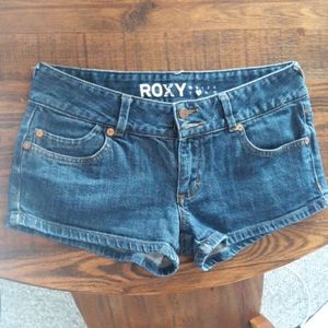 Roxy shorts